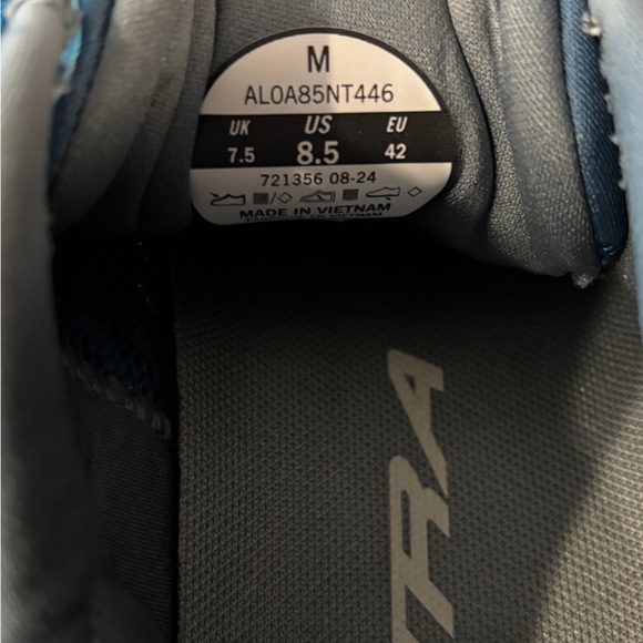 Altra Experience Flow - Picture 7 of 7